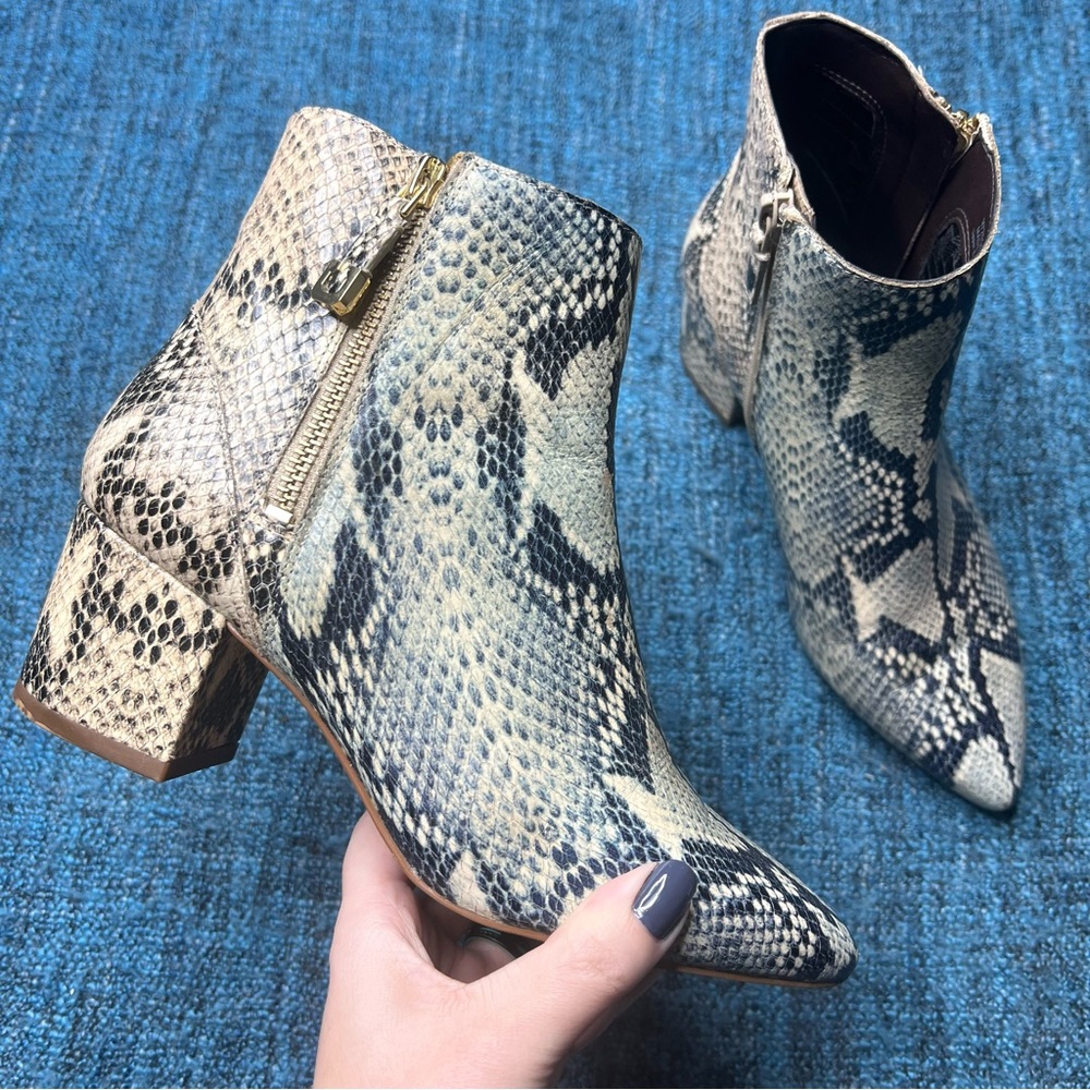 Cole Haan Eva Snake Print Embossed Leather Booties Double Zipper Women's Size 6